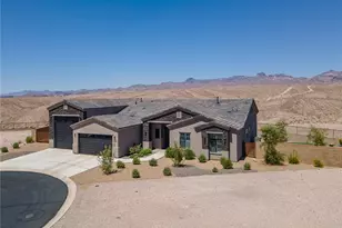 3269 Gila Dr, Bullhead City, AZ 86442 - Photo 7