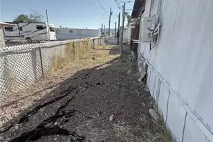 2100 Del Rey Dr, Bullhead City, AZ 86442 - Photo 17