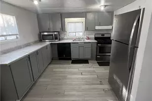 2100 Del Rey Dr, Bullhead City, AZ 86442 - Photo 5