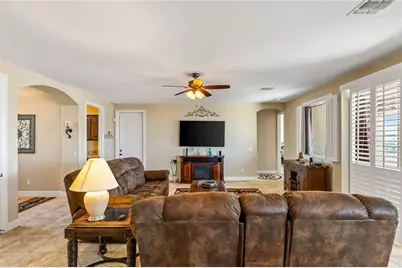 2636 Kingman Drive, Bullhead City, AZ 86429 - Photo 13