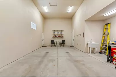 2636 Kingman Drive, Bullhead City, AZ 86429 - Photo 45