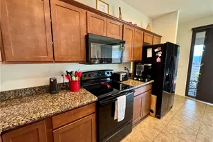 2273 Canyon Rd, Bullhead City, AZ 86442 - Photo 17