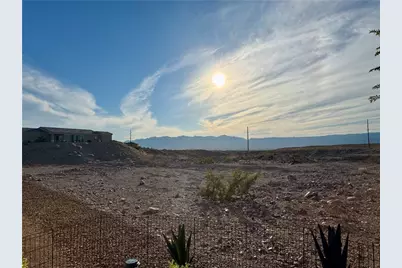 2273 Canyon Rd, Bullhead City, AZ 86442 - Photo 35