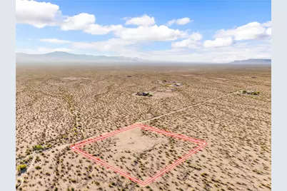 4097 Topaz Road, Golden Valley, AZ 86413 - Photo 5