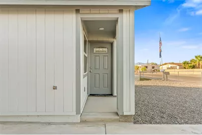 2063 Catalina Drive, Bullhead City, AZ 86442 - Photo 17