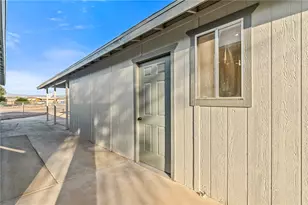 2063 Catalina Dr, Bullhead City, AZ 86442 - Photo 11