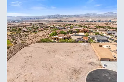 2856 Steamboat Drive, Bullhead City, AZ 86429 - Photo 3