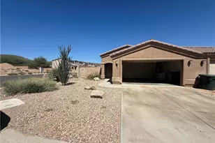 685 Vista Grande Dr, Kingman, AZ 86409 - Photo 1