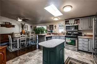 18901 N Quesnel Dr, Dolan Springs, AZ 86441 - Photo 11