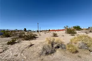 1425 Mohave Dr, Bullhead City, AZ 86442 - Photo 1