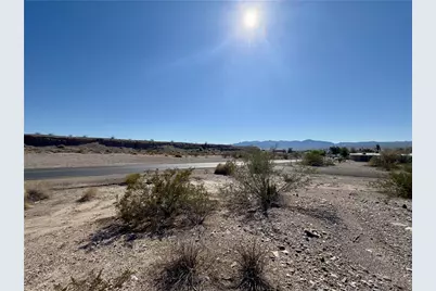 1425 Mohave Drive, Bullhead City, AZ 86442 - Photo 7