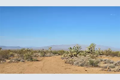 166 S Cattle Crossing Road, Yucca, AZ 86438 - Photo 45