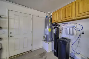 2068 E Desert Lakes Dr, Fort Mohave, AZ 86426 - Photo 29