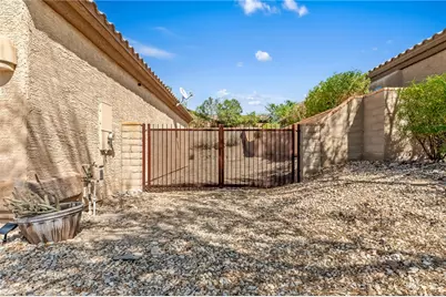 910 Talon Pointe Drive, Bullhead City, AZ 86429 - Photo 3