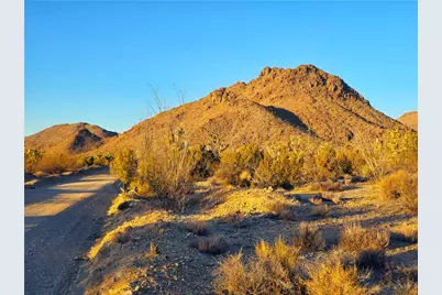 2886 S Cattle Crossing Road, Yucca, AZ 86438 - Photo 31