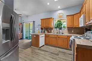 10010 N Concho Dr, Kingman, AZ 86401 - Photo 7