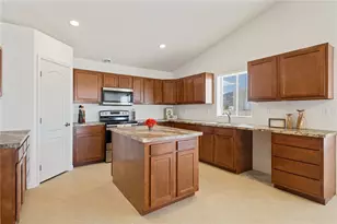 2949 S Chiricahua Rd, Golden Valley, AZ 86413 - Photo 13