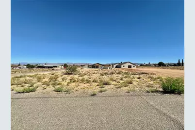 7623 E Sugarloaf Street, Kingman, AZ 86401 - Photo 1