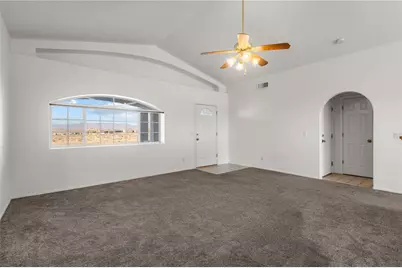 7324 E Silver Spur Drive, Kingman, AZ 86401 - Photo 11