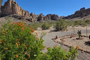 1886 S Ganado Rd, Golden Valley, AZ 86413 - Photo 15