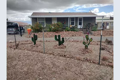 1886 S Ganado Road, Golden Valley, AZ 86413 - Photo 3