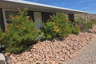 1886 S Ganado Rd, Golden Valley, AZ 86413 - Photo 5