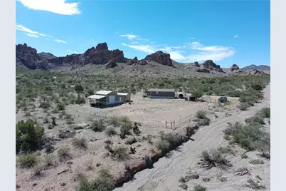 1886 S Ganado Road, Golden Valley, AZ 86413 - Photo 45
