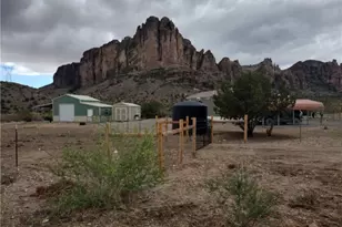 1886 S Ganado Rd, Golden Valley, AZ 86413 - Photo 43