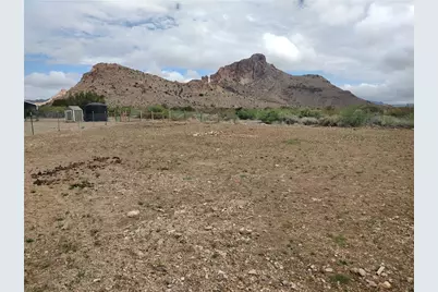 1886 S Ganado Road, Golden Valley, AZ 86413 - Photo 21