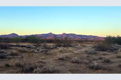 255 S Dead Eye Road, Yucca, AZ 86438 - Photo 7