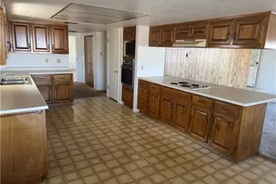 3259 E Katherine Dr, Bullhead City, AZ 86429 - Photo 11