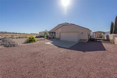 10033 N Concho Drive, Kingman, AZ 86401 - Photo 13