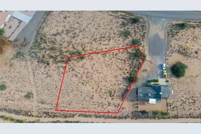 7950 E Saddleback Place, Kingman, AZ 86401 - Photo 1