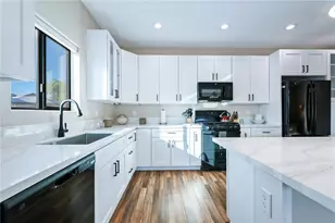 2274 W Riverview Cir, Bullhead City, AZ 86442 - Photo 13