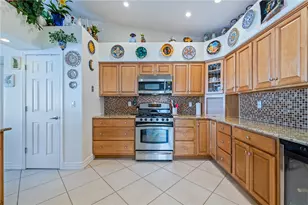 453 Chablis Ct, Bullhead City, AZ 86429 - Photo 17