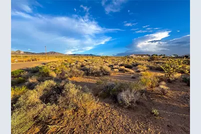 9281 N Singletree Drive, Kingman, AZ 86401 - Photo 5