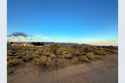 9275 N Singletree Drive, Kingman, AZ 86401 - Photo 3