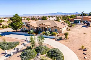 2124 Blackfoot Dr, Kingman, AZ 86401 - Photo 47