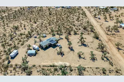 18852 N Spur Drive, Dolan Springs, AZ 86441 - Photo 13