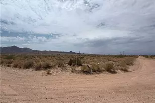 Lot 32 E Huntington Ave, Kingman, AZ 86401 - Photo 1