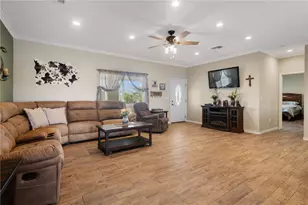 2143 E Willow Dr, Mohave Valley, AZ 86440 - Photo 9