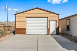 1917 Morning Glory Trail, Bullhead City, AZ 86442 - Photo 31