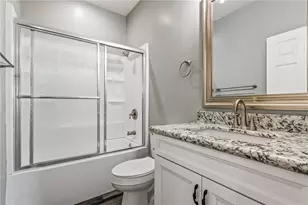 1973 E La Entrada Pl, Fort Mohave, AZ 86426 - Photo 9