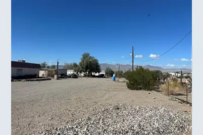 4539 S Calle Del Media, Fort Mohave, AZ 86426 - Photo 3