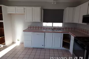 1193 Pawnee Dr, Bullhead City, AZ 86442 - Photo 5