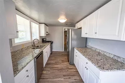 138 Pine Street, Kingman, AZ 86401 - Photo 9