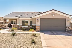 2584 Climbing Rock Ln, Bullhead City, AZ 86442 - Photo 1