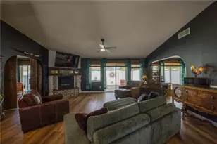 673 Lilac Ln, Bullhead City, AZ 86442 - Photo 5