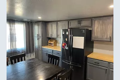 2231 Riverview Way, Bullhead City, AZ 86442 - Photo 9