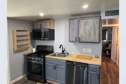 2231 Riverview Way, Bullhead City, AZ 86442 - Photo 11